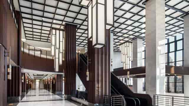 Mid-Century 2 lobby in Le Méridien Seoul, spacious venue for events and meetings.