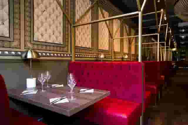 Top Hat Restaurant & Bar