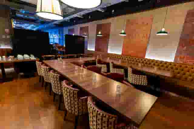 Top Hat Restaurant & Bar