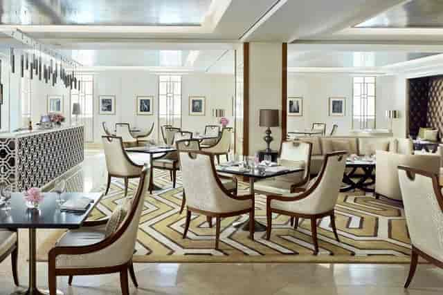 Elegant meeting space at The Langham, Boston for corporate events and gatherings.