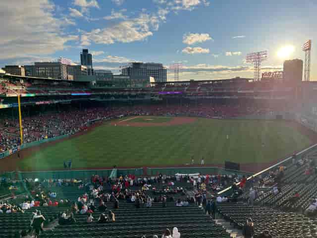 521 Overlook at Fenway Park, vibrant stadium for corporate events and gatherings.