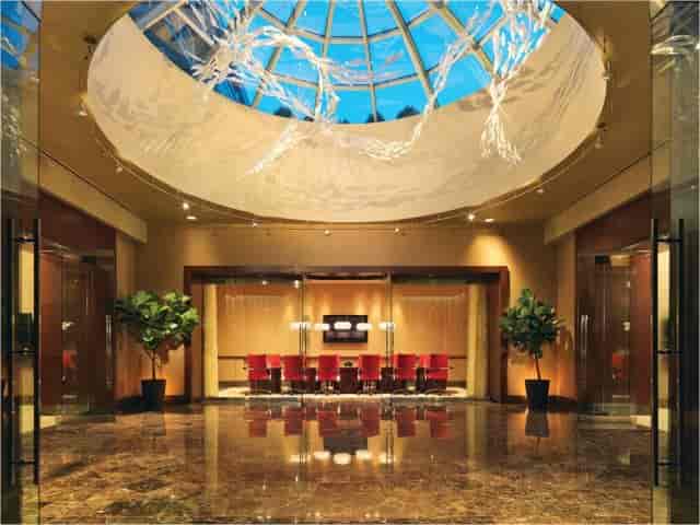 Sophisticated lobby at Battery Wharf Hotel, ideal for corporate events and networking.
