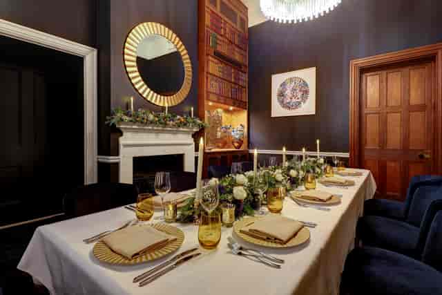 Private dining, executive retreat, corporate dinner