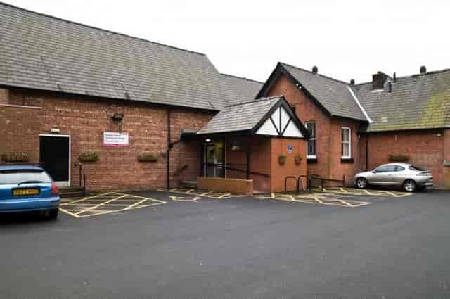 Charming Signol Community Centre venue for intimate meetings and events.