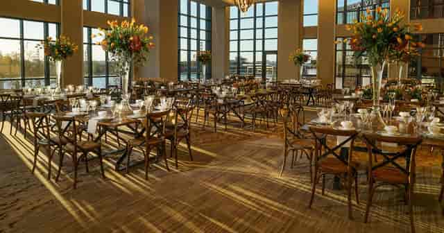 Elegant event space at InterContinental D.C. with fine dining and floral centerpieces.