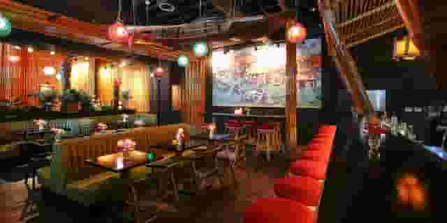 Cocktail bar