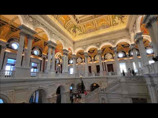 Jefferson Library at City Tavern, elegant venue for conferences and gala dinners.