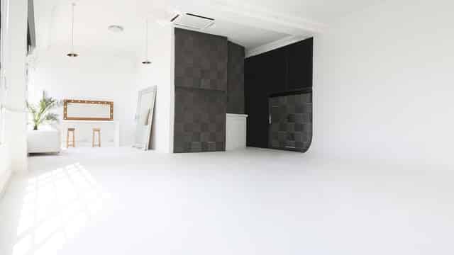 Studio 01