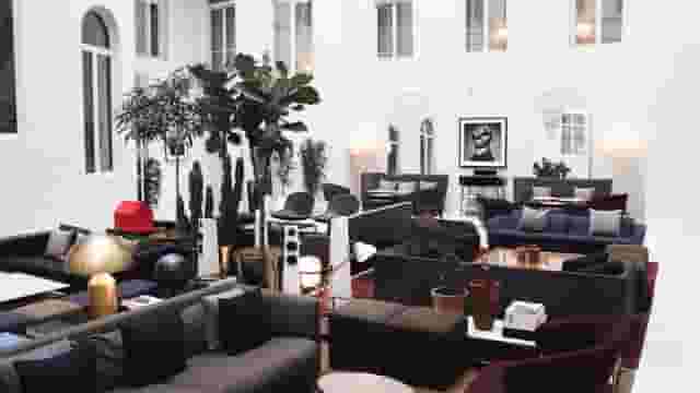 lounge