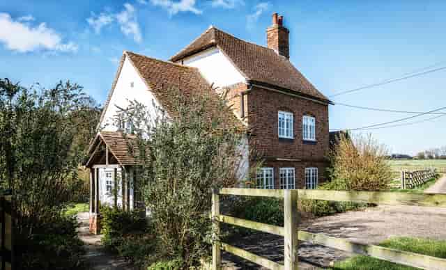 Pavilion at Quendon Hall: rustic venue for intimate meetings and retreats in serene countryside.
