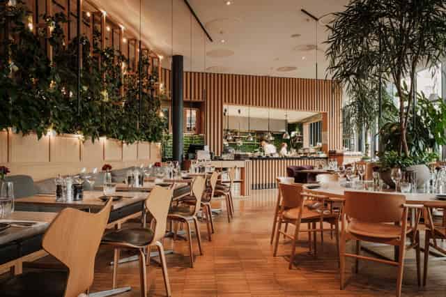 restaurant