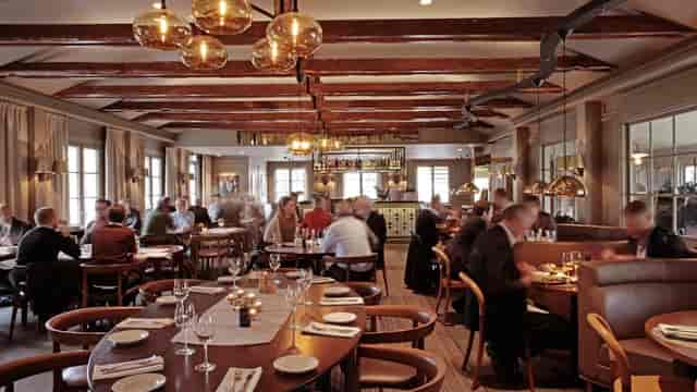 Elegant dining space at Stallmästaregården, perfect for corporate events and upscale dinners.