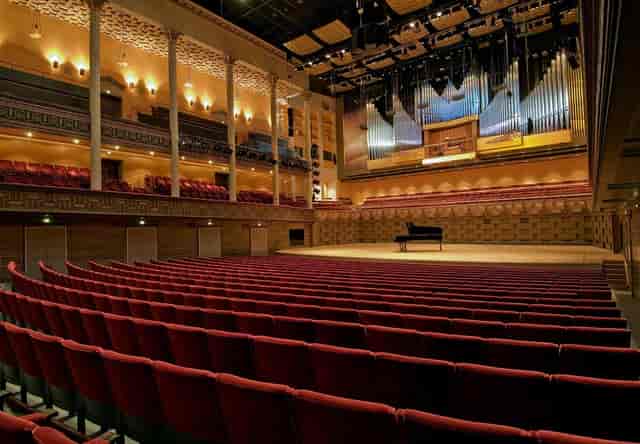 Spacious Stora salen auditorium with tiered seating for concerts and conferences.