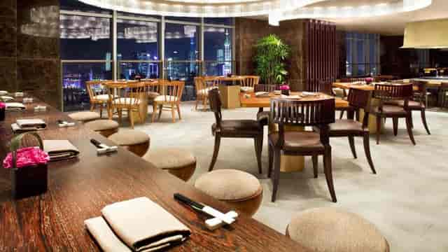 Elegant conference room at Sheraton Shanghai for corporate events and private gatherings.