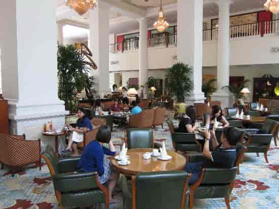 Spacious InterContinental Singapore lounge with comfortable seating for networking events.