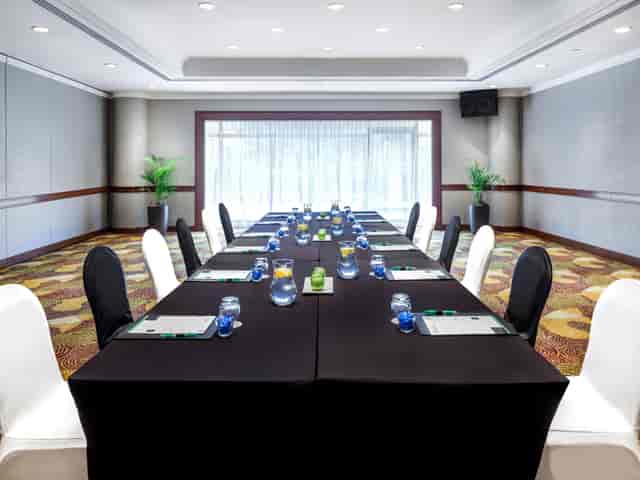 Holiday Inn Singapore Atrium - Hotel ...