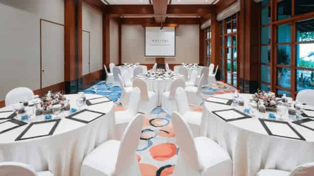Cinnamon Room
