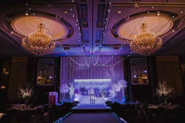 Island Ballroom in Shangri-La Singapore, elegant chandeliers, ideal for gala events.
