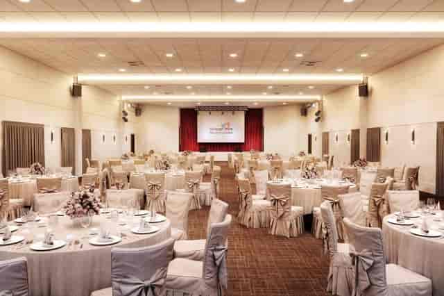EVENT VENUES & FACILITIES