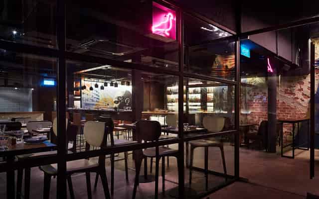 Cocktail bar