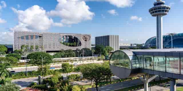Crowne Plaza Changi Airport - Hotel ...