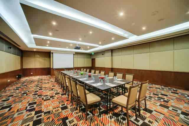 Conference Hall at DoubleTree by Hilton Gurgaon, ideal for corporate meetings and workshops.