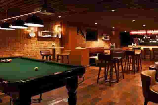 Billiard lounge
