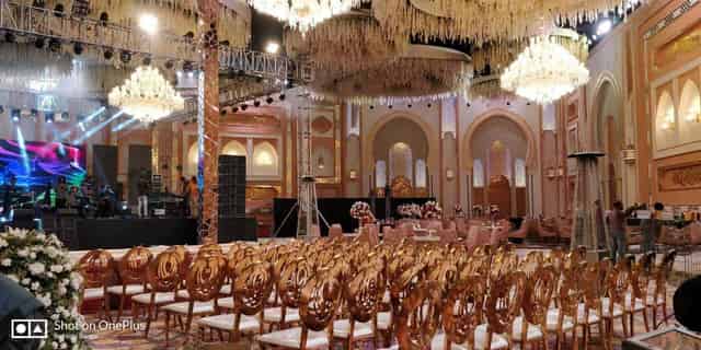 Banquet hall