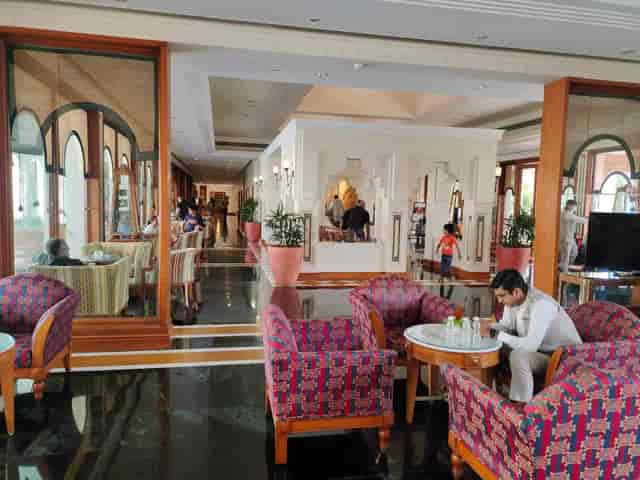 Mansagar Bar (Trident Hotel) in Amer ...