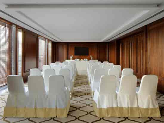 Opera Ballroom in Taj Dubai, elegant meeting room with natural light for professional events.