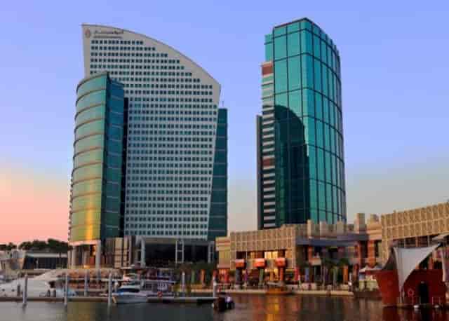 Modern waterfront venue at InterContinental Dubai for corporate events with scenic marina views.