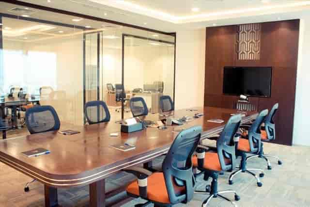 rent and lease at 9th Floor. Conrad Dubai