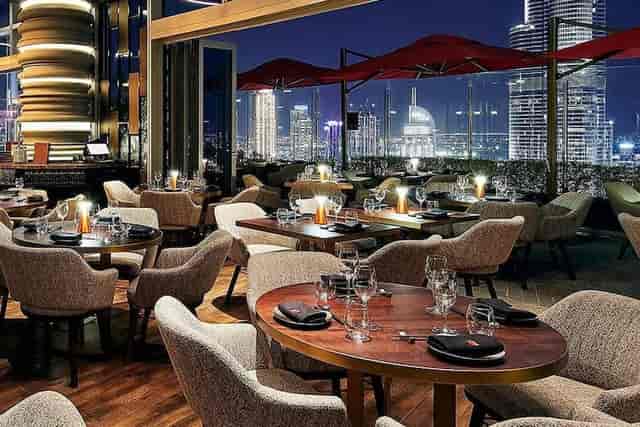 Elegant CÉ LA VI Dubai restaurant with panoramic city views for upscale events.