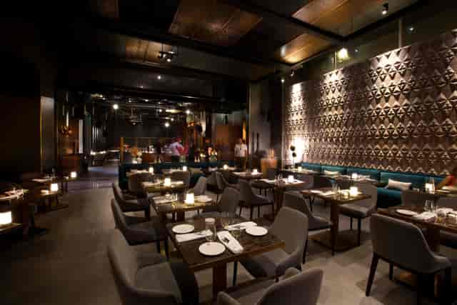 Modern restaurant interior at Roberto's, perfect for intimate gatherings and corporate events.