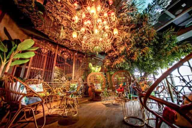 Mama Zonia, Dubai - Restaurant Interior ...