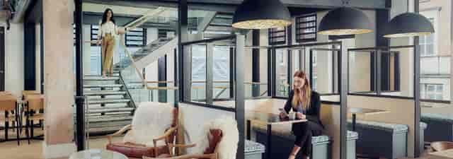 Modern meeting space with cozy booths for networking events at etc.venues Chancery Lane.