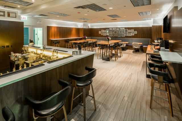 Double Cross Lounge