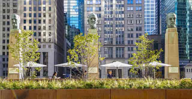 River Park in The Mart: vibrant urban venue with sculptures, ideal for outdoor events.