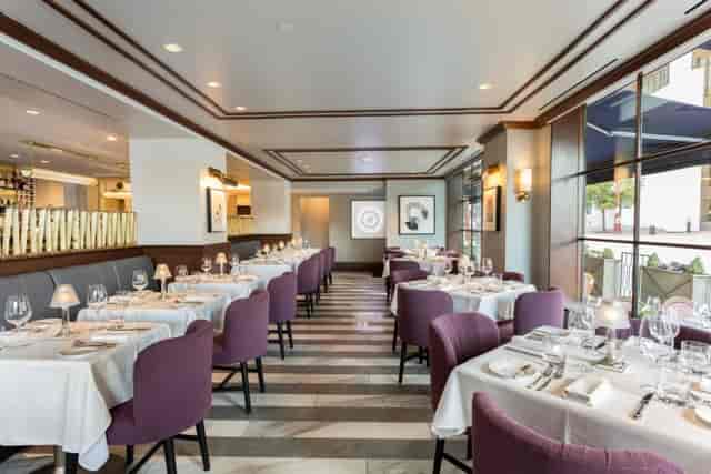 Elegant dining space at The Lancaster Hotel, perfect for corporate events and meetings.