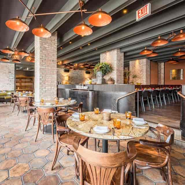 Sicily room at Formento’s: stylish restaurant for intimate meetings and corporate events.