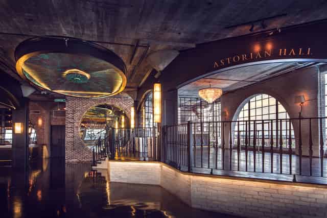 Lexington Lounge
