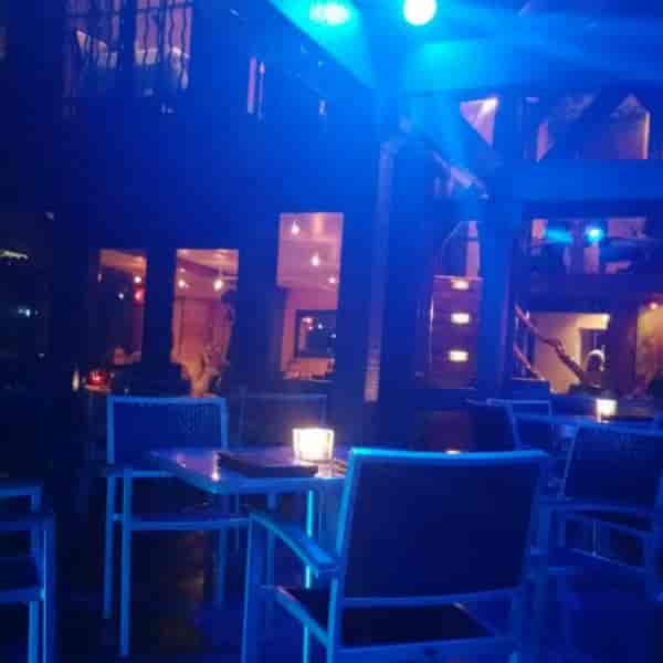 Blue Bar at Brenner's On The Bayou, cozy venue with ambient blue lighting for events.