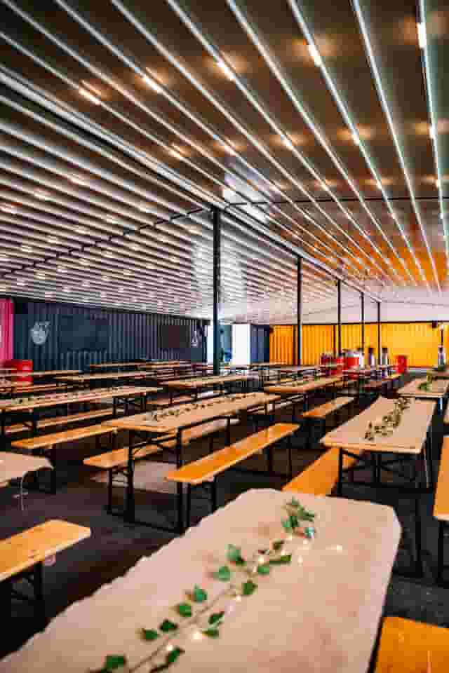 Food Court
