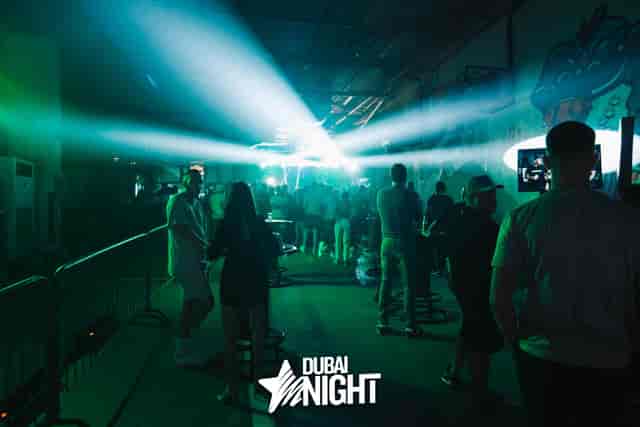 Vibrant nightclub scene at P7 Arena Club with dynamic lighting for events.