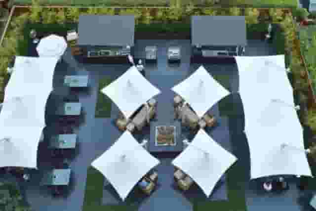 Plaza Terrace Garden