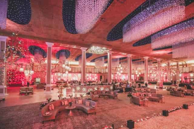 Banquet hall