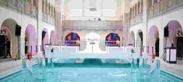 Salon