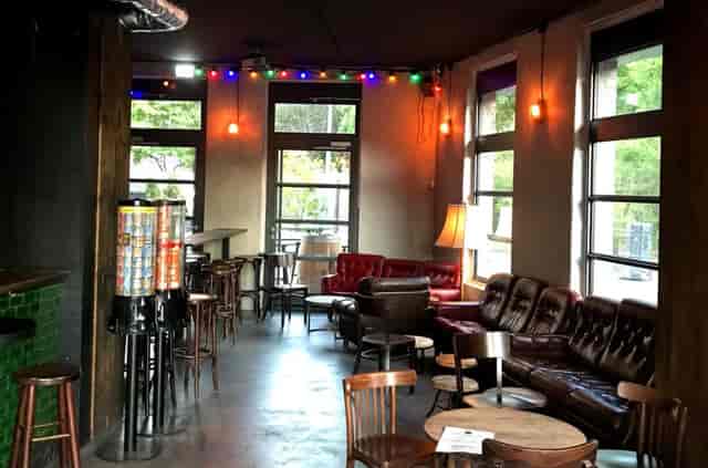 Cozy bar venue in Berlin for networking events and casual meetings.