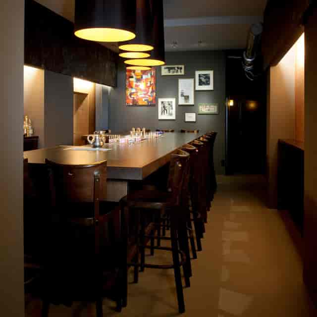 Modern bar in Buck and Breck, perfect for private events and cocktail receptions.