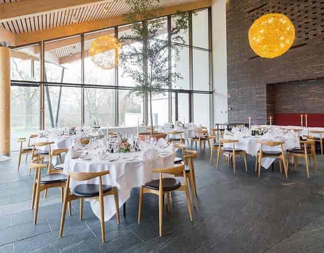 Elegant dining space at Vinterhaven, Glostrup Park Hotel for corporate events and celebrations.
